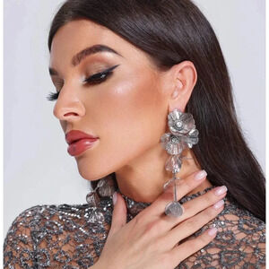 Zara Kate Middleton Famous Cascading Floral Earrings